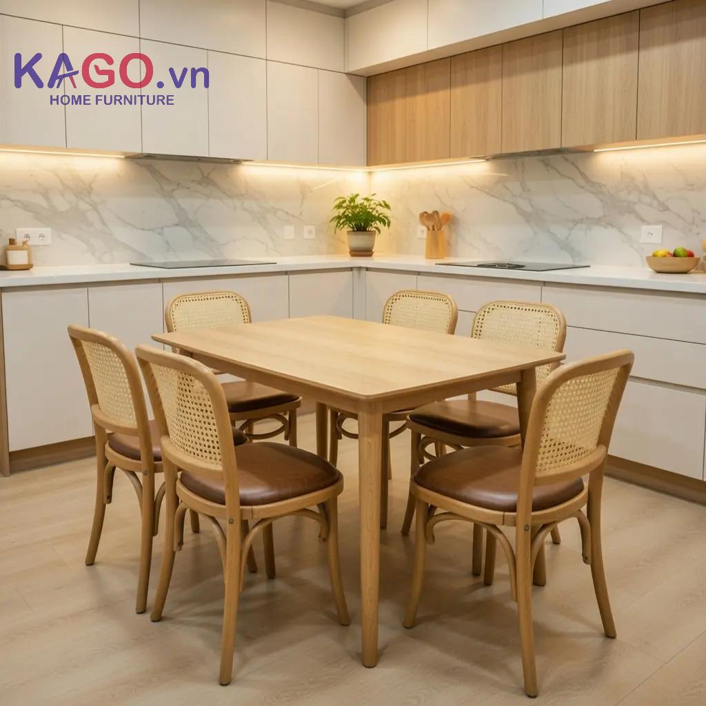 Bàn ăn 6 người bằng gỗ mang phong cách ấm cúng, giúp các thành viên quây quần và gắn kết trong mỗi bữa ăn