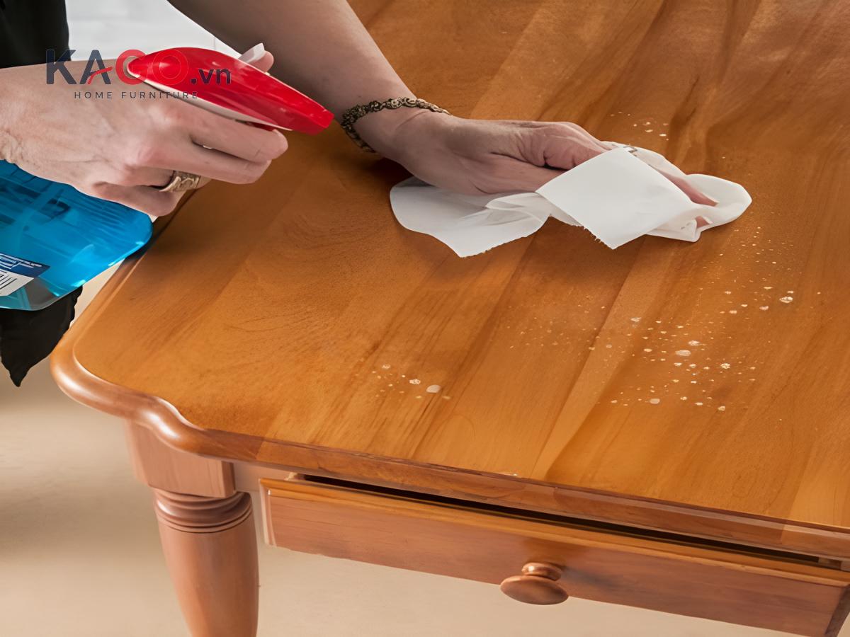 Cách vệ sinh bàn ăn 1m2 gỗ đúng cách